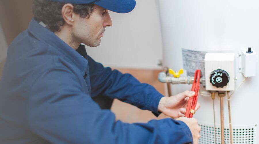 Local water heater installation in Holdenville, OK